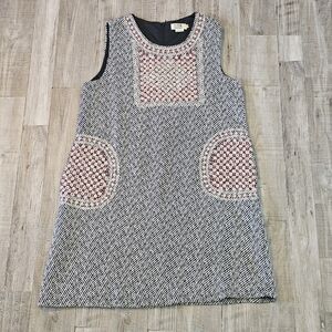 Holly Braken Knit flower design dress with artys feel unique size Meduim